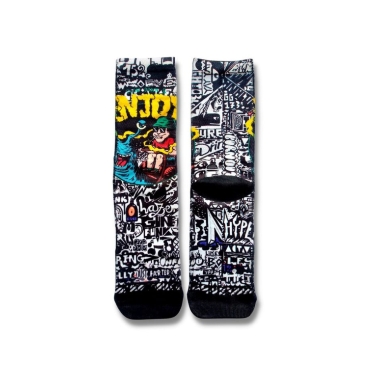 Kaos kaki custom