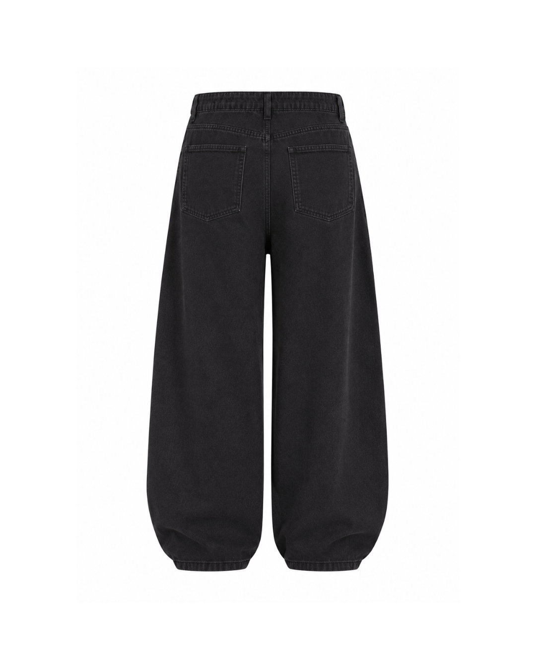 Baggy Pants (Tampak Belakang)